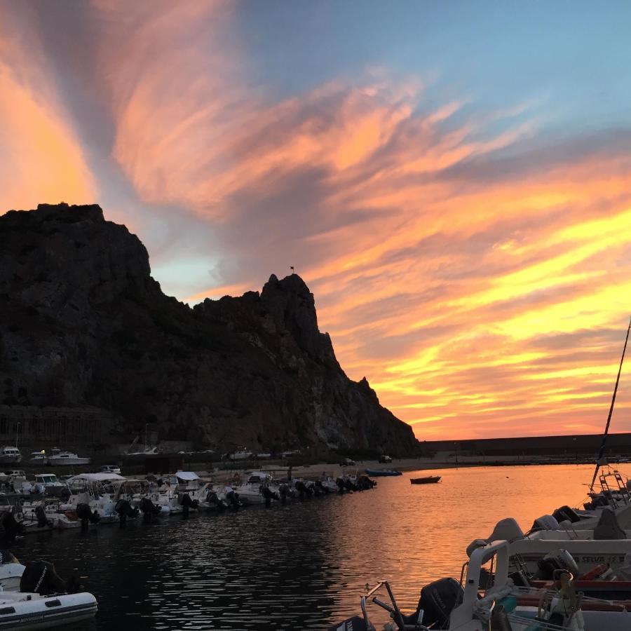 Buggerru A Mare Residence Экстерьер фото